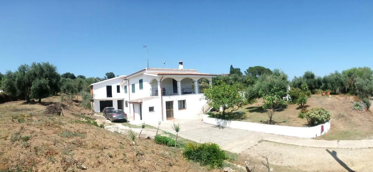 Casa Elena Daire Lotzorai