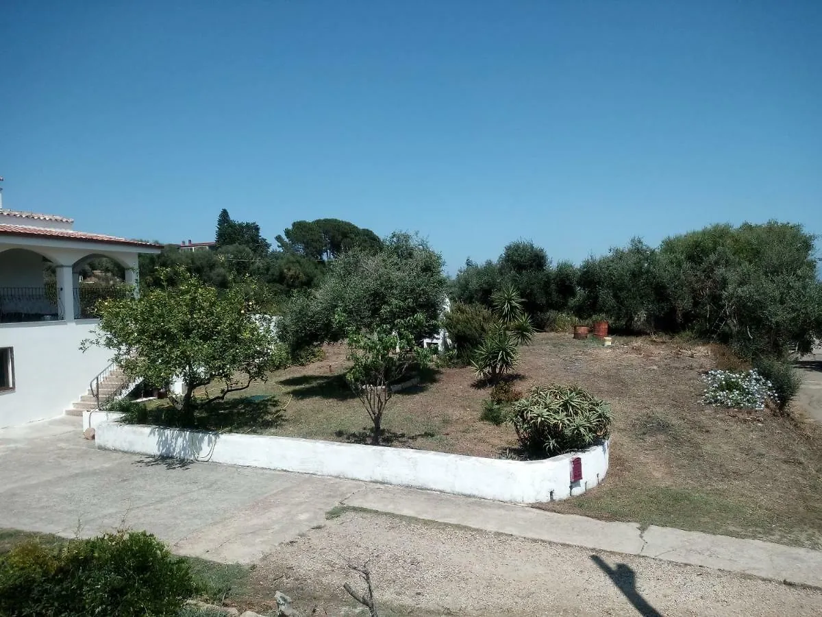 Casa Elena Daire Lotzorai 0*,